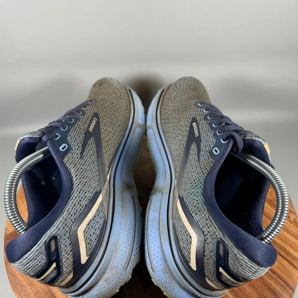 Brooks Ghost 15‎ Women's Running Shoes Gray Blue Size 9 Medium B